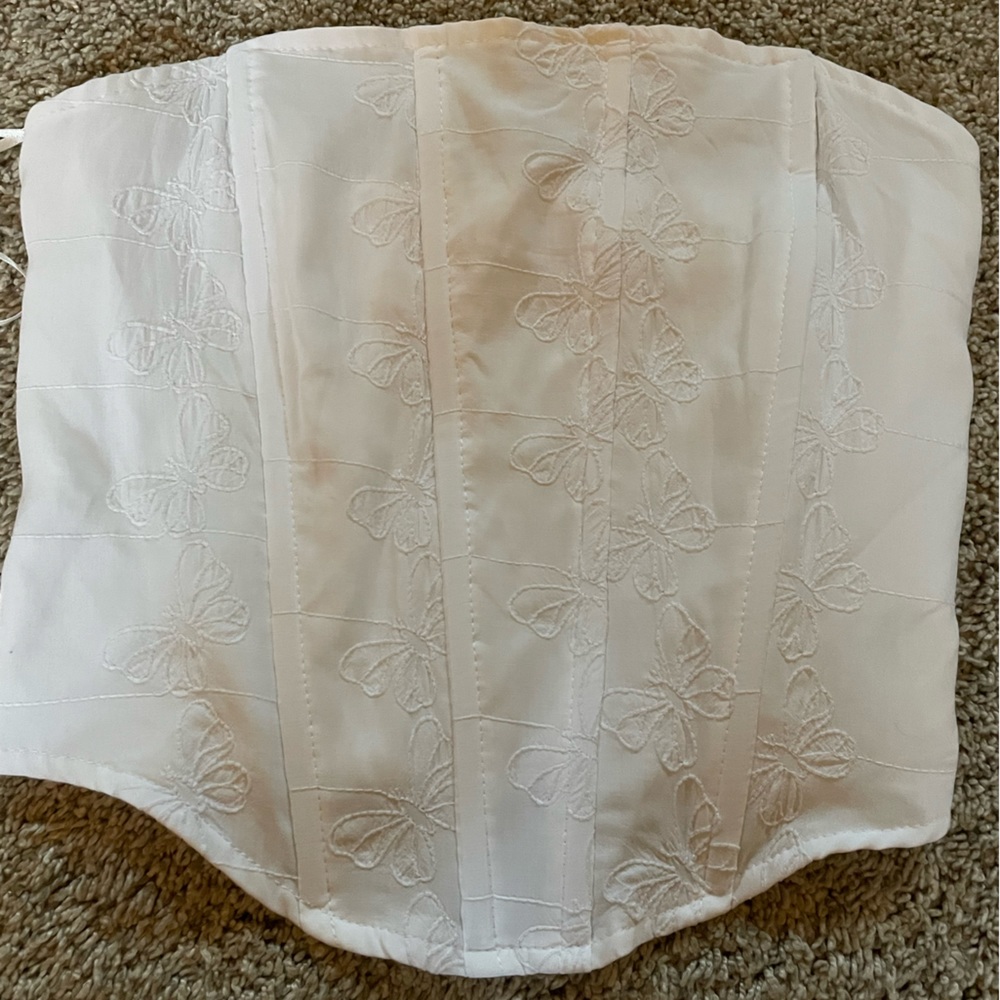 WHITE BUTTERFLY CORSET🦋